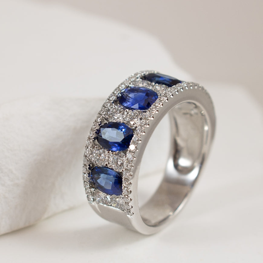 14KW 2.76CT Oval Cut Sapphire & Diamond Ring