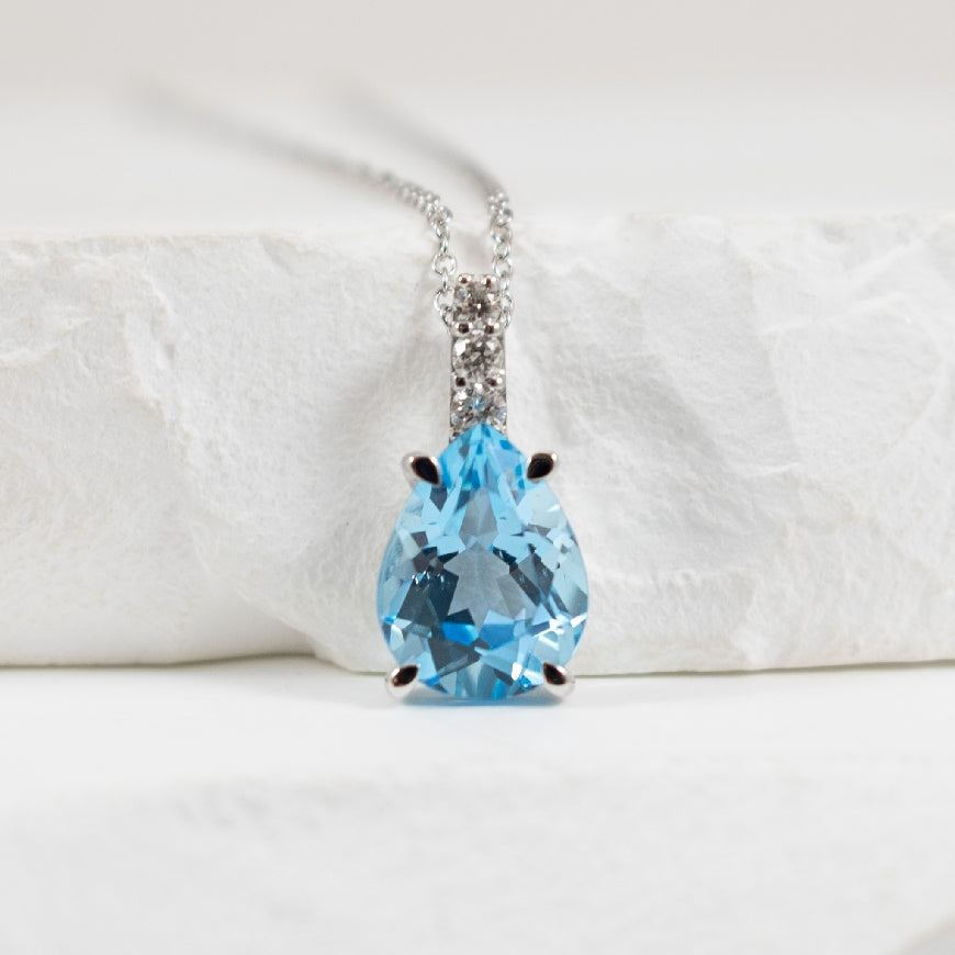 10KW Swiss Blue Topaz & Diamond Necklace
10K White Gold Swiss Blue Topaz & Diamond Necklace
0.06 Total Natural Diamond Weight
Chain Length 18'