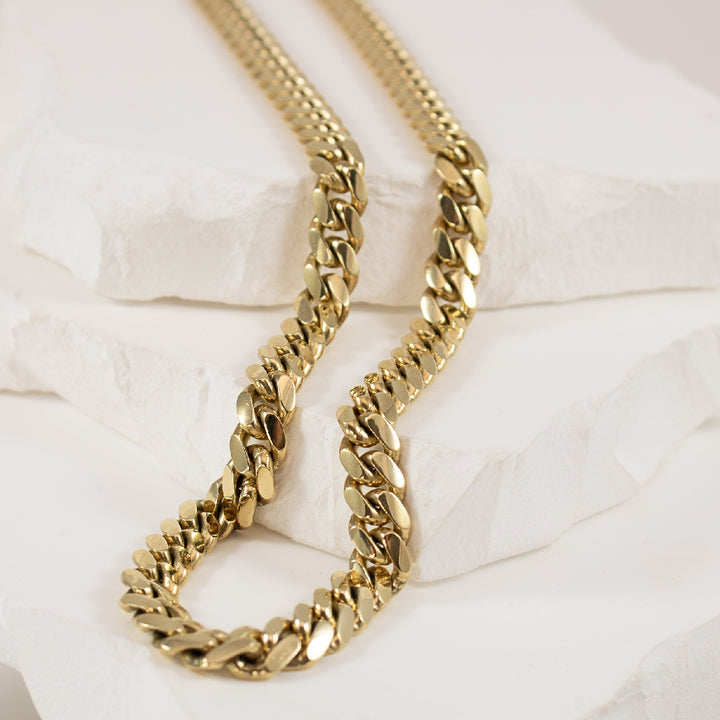 10KY 75.81GR Miami Cuban Chain                    
10K Yellow Gold Miami Cuban Chain
7MM Width 
75.81 Grams
Chain Length 24'