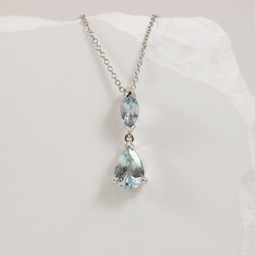 10KW Multi Shape Classic Aquamarine Drop Necklace
10K White Gold Aquamarine Necklace
Chain Length 18' (Adjustable to 17')