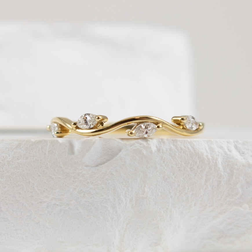 14KY Marquise Cut Diamond Vine Band               
14K Yellow Gold Natural Marquise Cut Diamond Vine Band 
0.14 Total Natural Marquise Cut Diamond Weight I1 Clarity, GHI Colour
Finger Size 6.5