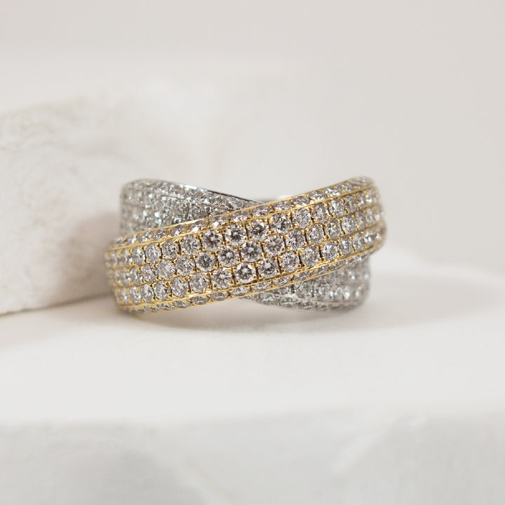 14K Two Tone Pave Wrapped Diamond Ring          
14K White & Yellow Gold S.Kashi Natural Diamond Ring
2.56 Total Natural Diamond Weight SI Clarity, GH Colour
Finger Size 6.5