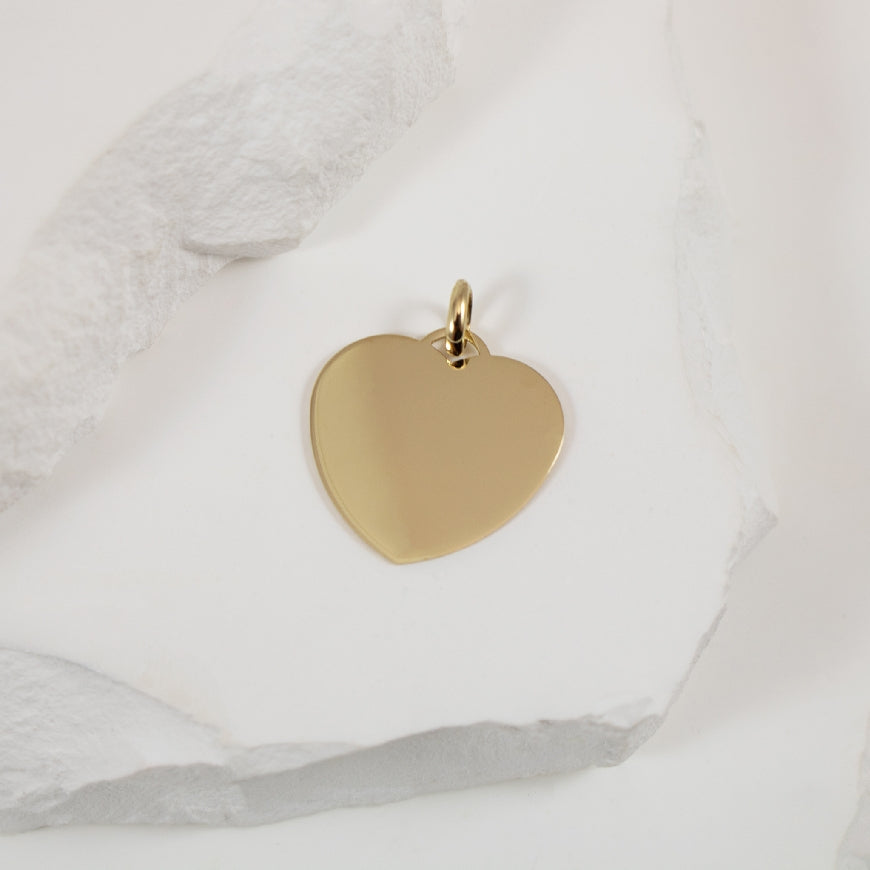 10KY Heart Engravable Pendant
10K Yellow Gold Heart Pendant
1.30 Grams