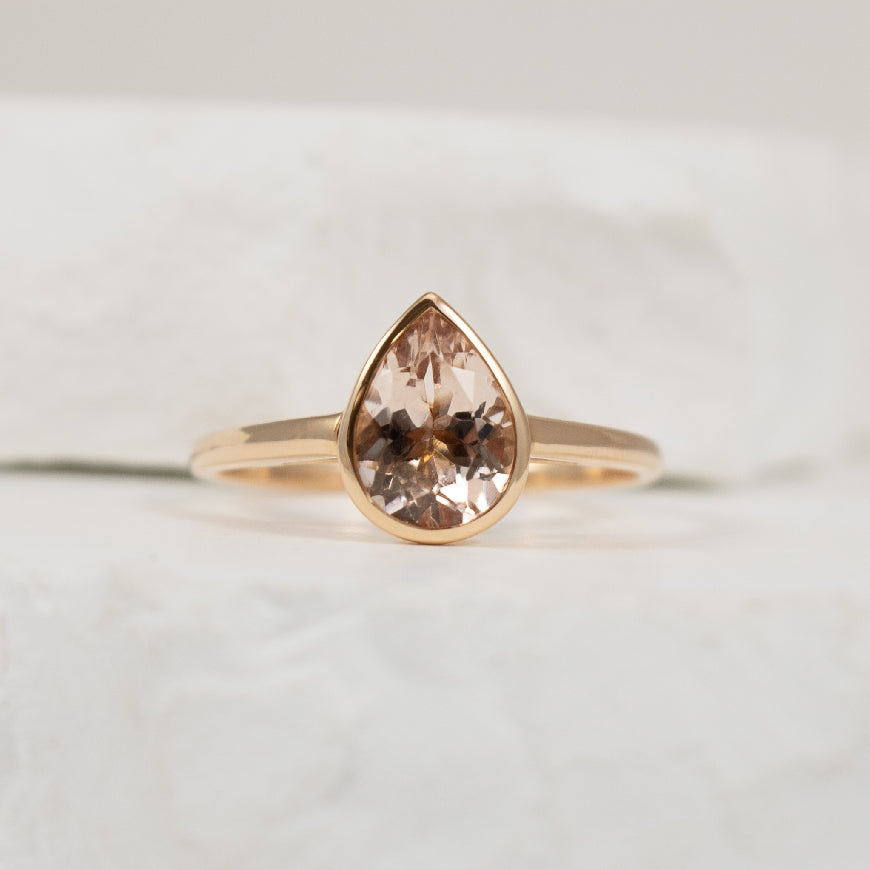 14KR Pear Shaped Bezel Set Morganite Ring    
14K Rose Gold Morganite Pear Shape Bezel Ring
1.07 Carat Pear Shaped Morganite 
Finger Size 7