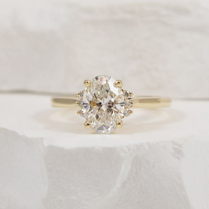 14KY 1.81CT Oval Cut Diamond Engagement Ring      
14K Yellow Gold Oval Lab Grown & Natural Diamond Accented Engagement Ring
Center - 1.81 Carat Oval Cut Lab Grown Diamond of VS1 Clarity, F Colour, Excellent/ Excellent Cut 
Accent - 0.06 Car