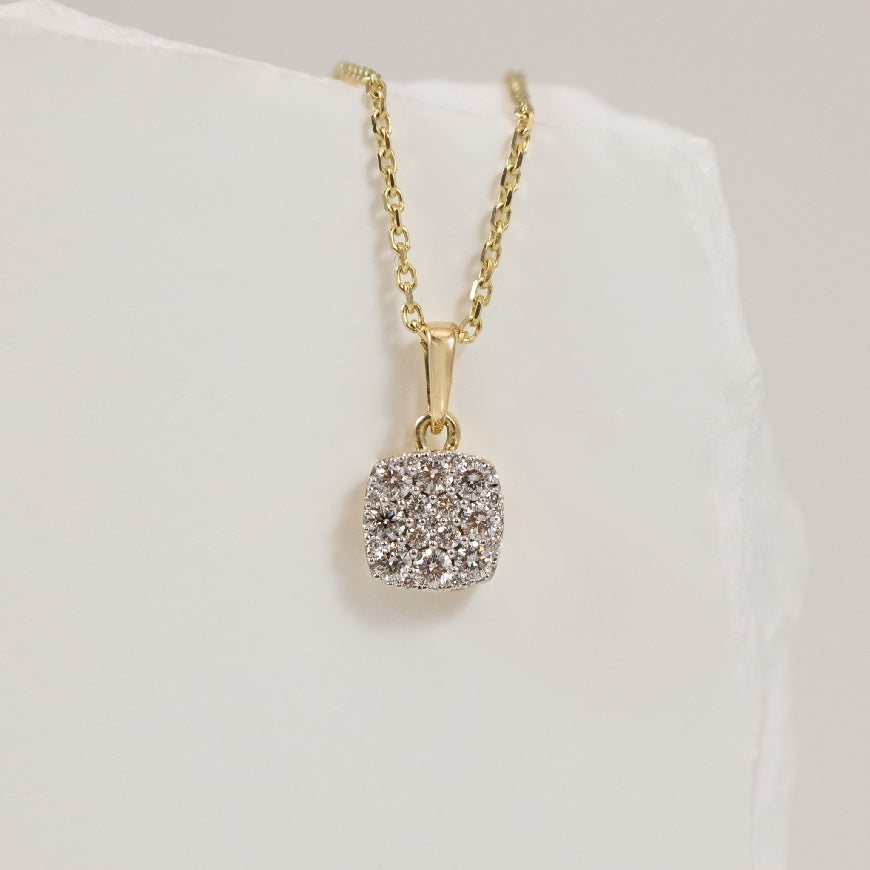 14K Modern 'Cushion' Cluster Diamond Necklace
14K Yellow & White Gold Roman & Jules Natural Diamond 'Cushion' Necklace 
0.25 Total Natural Diamond Weight SI1-2 Clarity, G-H Colour 
Chain Length 18'