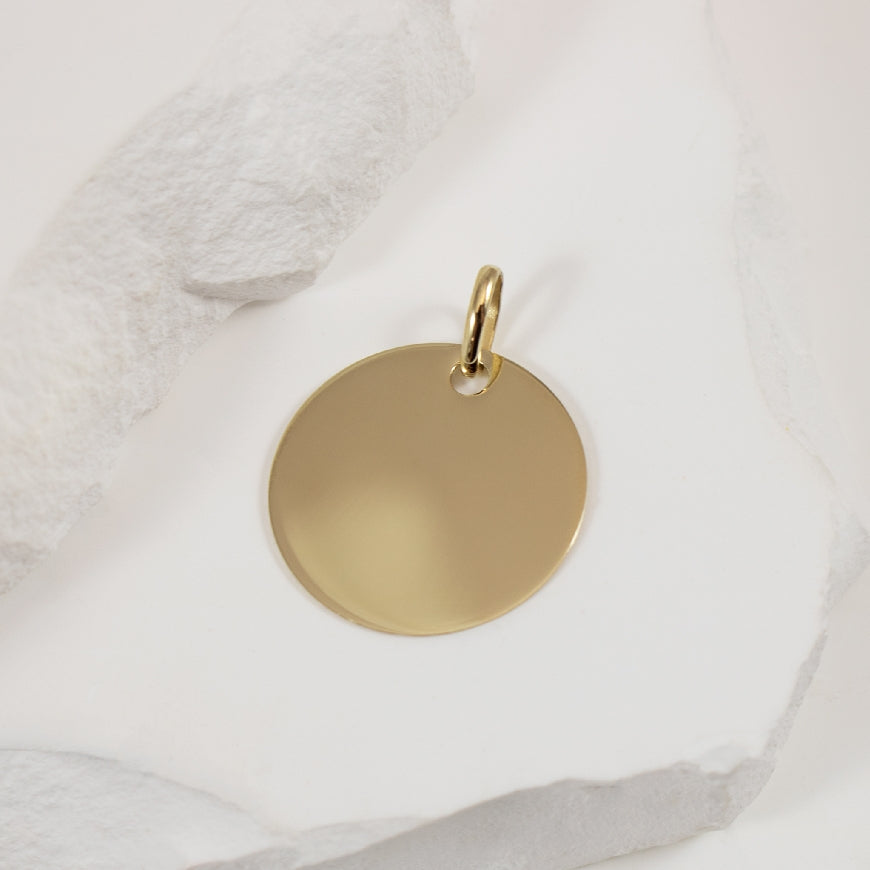10KY Engravable Circle Pendant
10K Yellow Gold Circle Pendant
20mm Diameter
1.78 Grams
