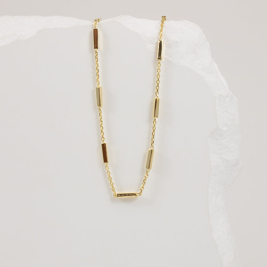 14KY Stationed Bar Cable Chain Necklace
14K Yellow Gold Bar Station Cable Chain
Chain Length 20'
3.28 Grams