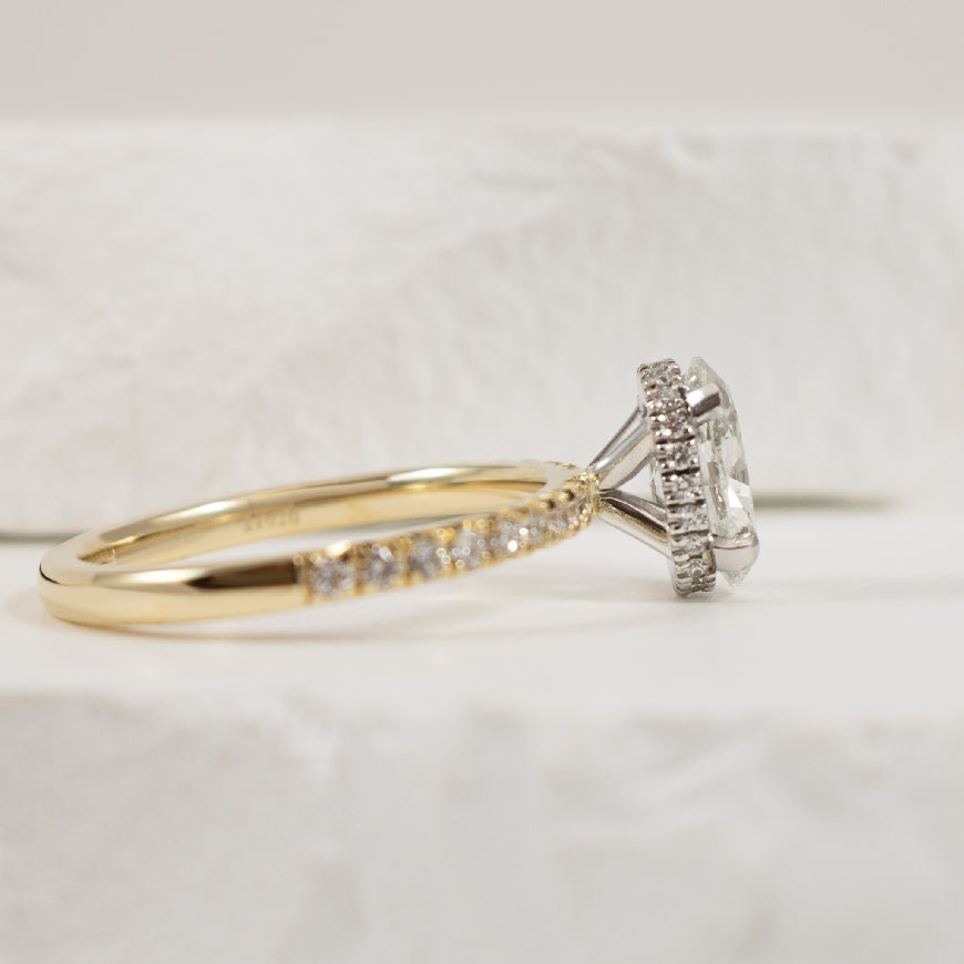 14KY 1.20CT Oval Cut Diamond Engagement Ring