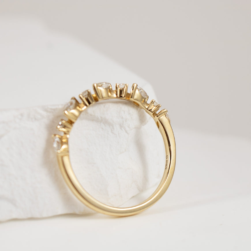 14KY Marquise & Round Brilliant Cut Diamond Band