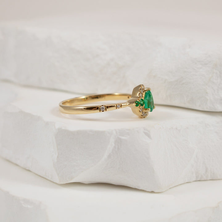14KY Bassali Emerald & Diamond Halo Ring