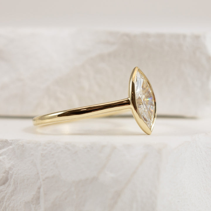 14KY Bezel Marquise Cut Diamond Engagement Ring