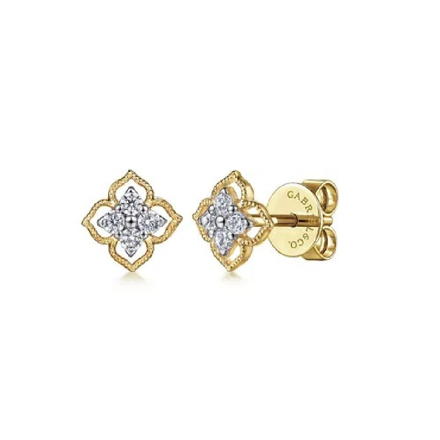14KY Gabriel & Co. Clover Diamond Earrings

14K Yellow Gold Clove Diamond Stud Earrings 

0.12 Carats Total Diamond Weight of SI1-2 Clarity, GH Colour 

Posts w. Butterfly Backs 

S2265006

