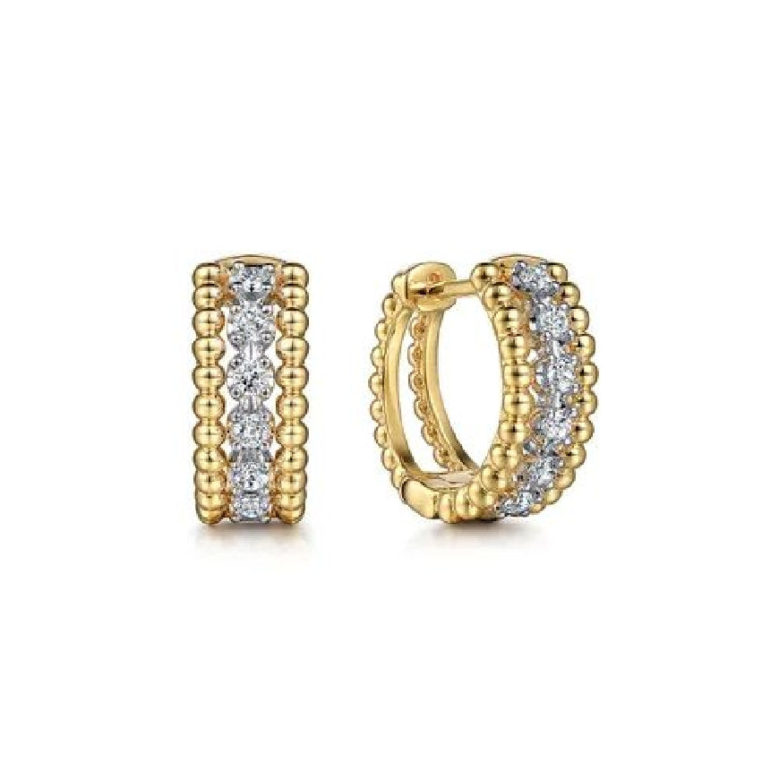 14KYW Gabriel & Co. Bujukan Diamond Huggie Earrings

14K Yellow & White Gold Bujukan Pave Diamond Huggie Earrings 

0.26 Carats Total Diamond Weight of SI1-2 Clarity, GH Colour 

S2264976


