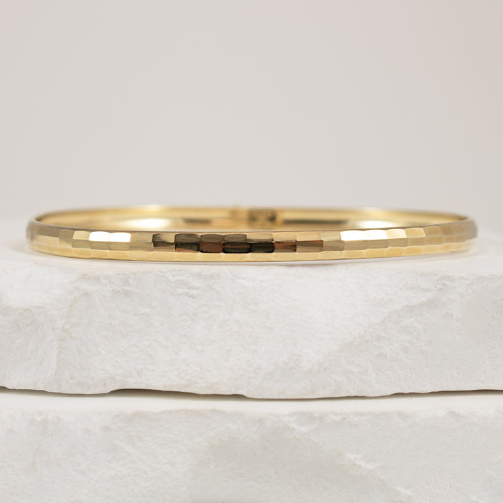 10KY Diamond Cut Flex Bangle