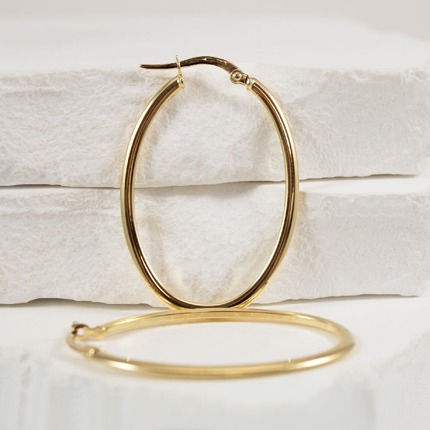 14KY Oval Tube 30x20mm Hoops 

14 Karat Yellow Gold Polished Oval Tube Hoops 

1.41 Grams 

30x20mm



