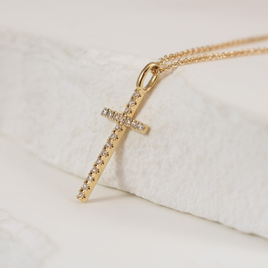 14KY Natural Diamond Cross Necklace