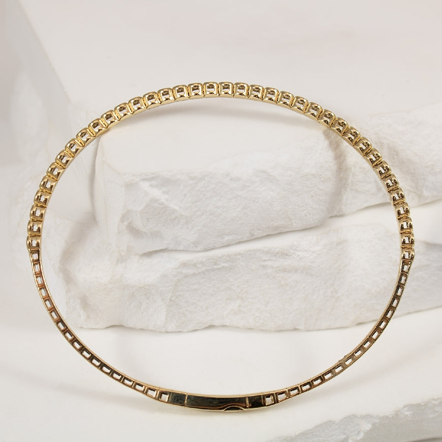 14KY Diamond Bezel Style Flex Bangle