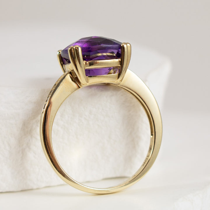 10K Yellow Gold Checkboard Cushion Cut Amethyst & Diamond Accented Ring  

10mm Checkboard Cushion Cut Amethyst- Side Profile/2