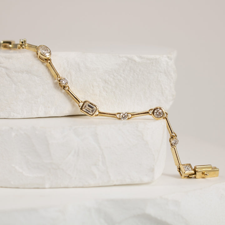 14K Yellow Gold Multi Shape Diamond Bezel Set Bracelet with Gold Bars
