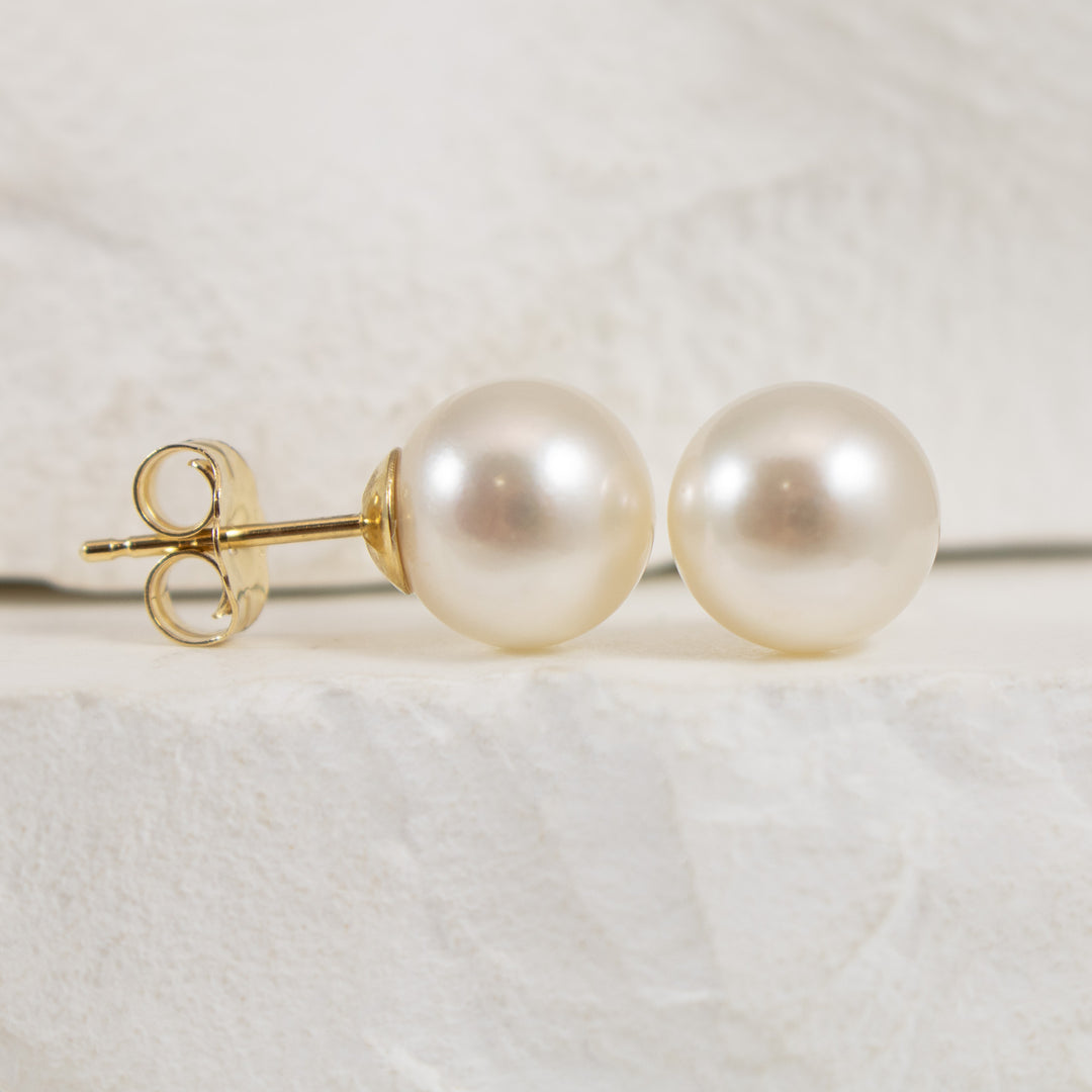 14KY Akoya Pearl Stud Earrings