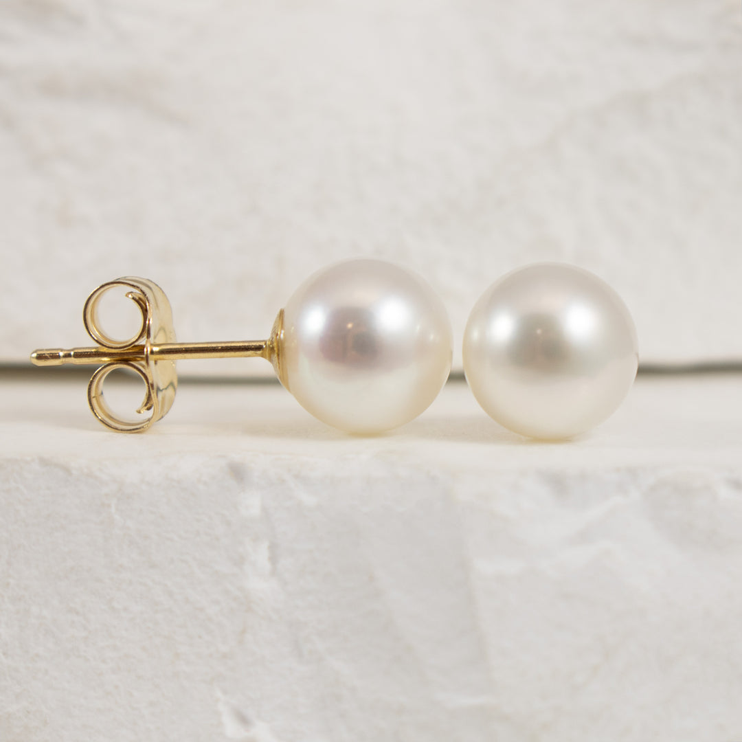 14KY Freshwater Pearl Stud Earrings