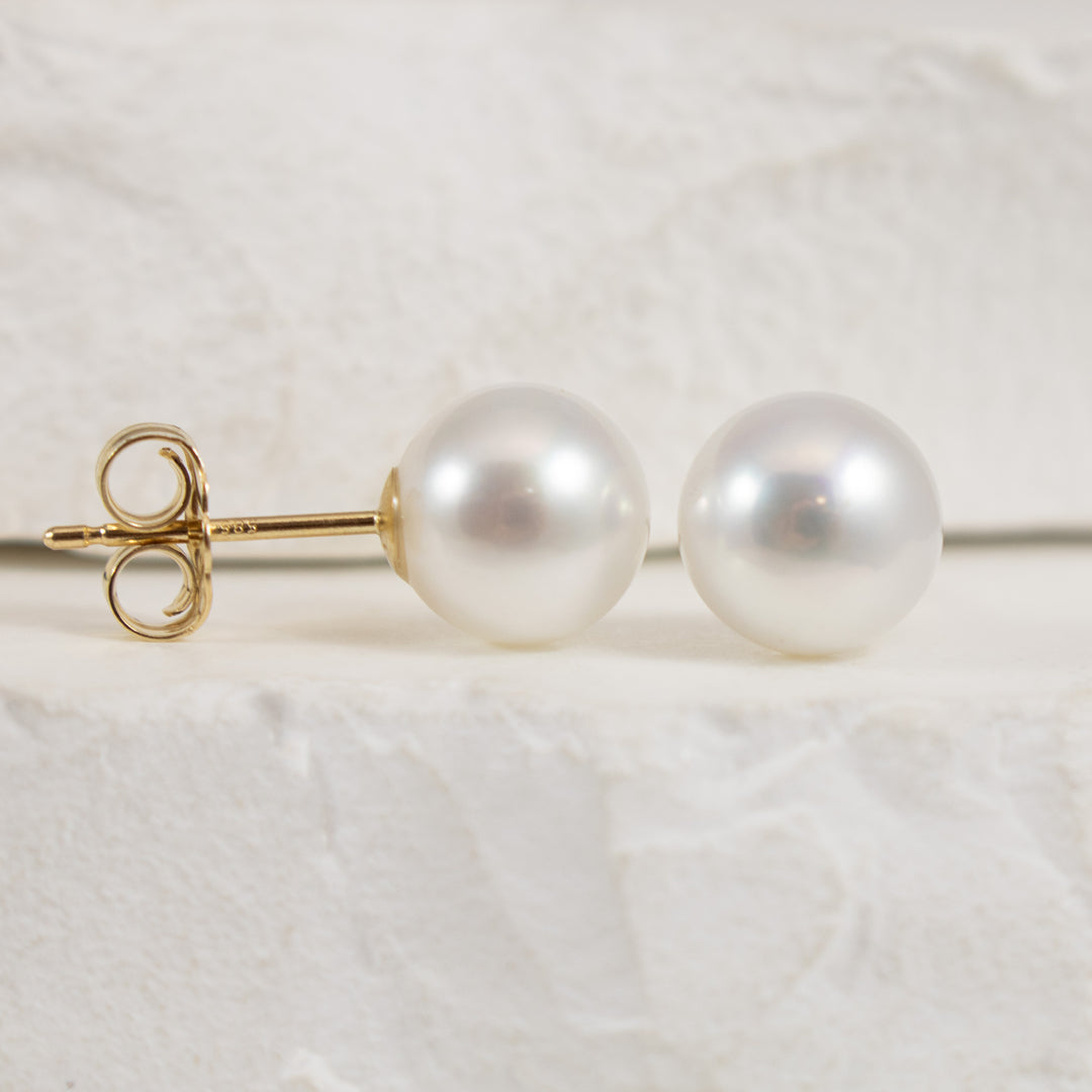 14KY Freshwater Pearl Stud Earrings