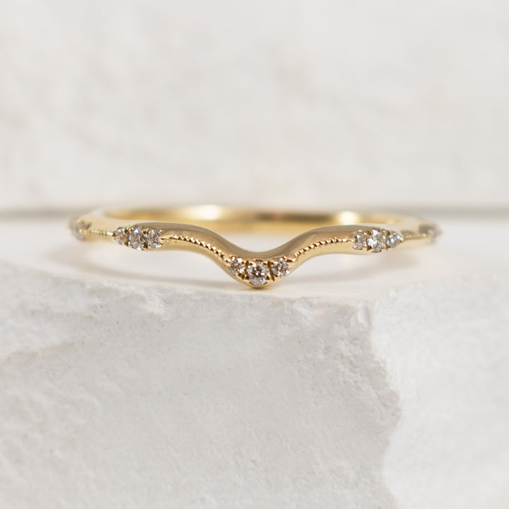 14KY Petite Milgrain Chevron Band

14K Yellow Gold Petite Milgrain Diamond Chevron Band

0.08 Total Natural Diamond Weight

Finger Size 6.5