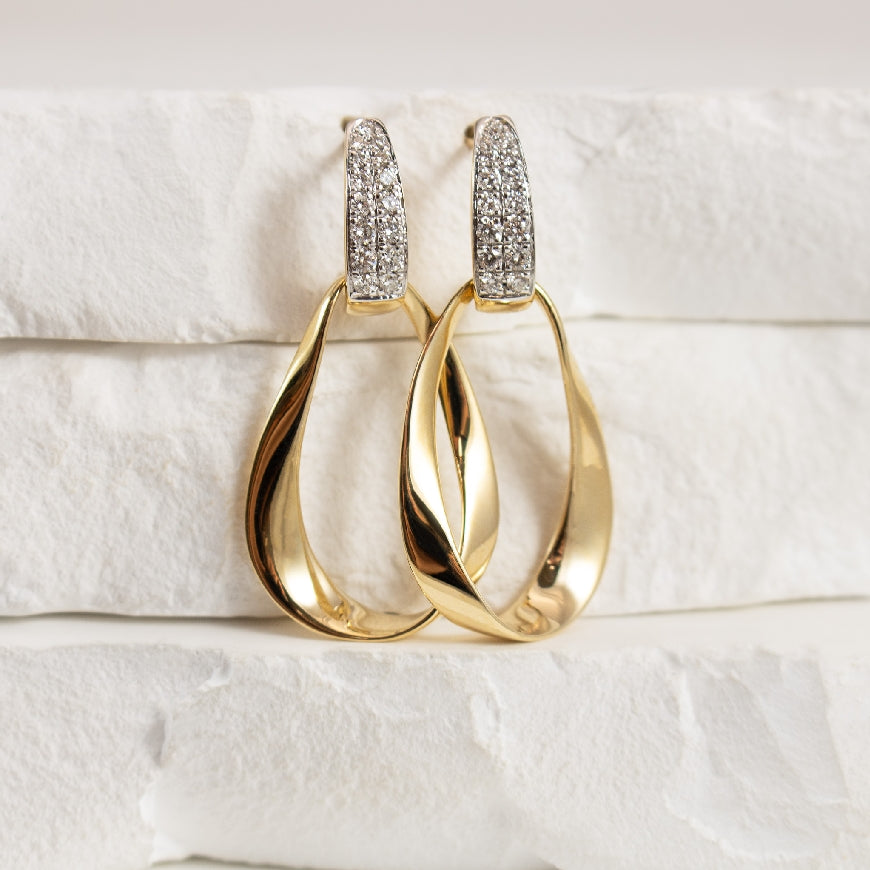 14K Yellow Gold Natural Diamond & High Polish Open Oval Drop Earrings 
