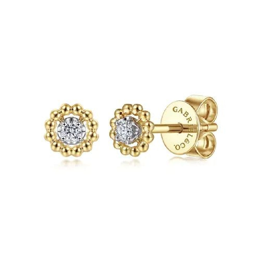 14KYW Gabriel & Co. Bujukan Diamond Earrings 

14K Yellow & White Gold Bujukan Diamond Stud Earrings 

0.06 Carats Total Diamond Weight of SI+ Clarity, GH Colour 

S2265024

