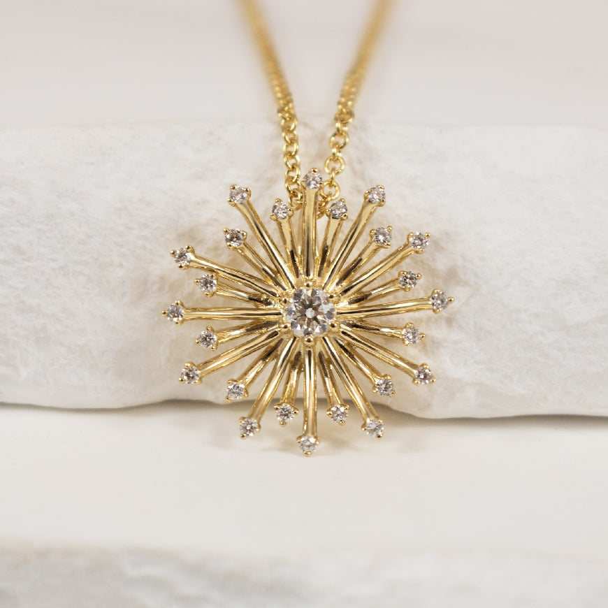 14K Yellow Gold Natural Maple Leaf Canadian Diamond Burst Necklace
