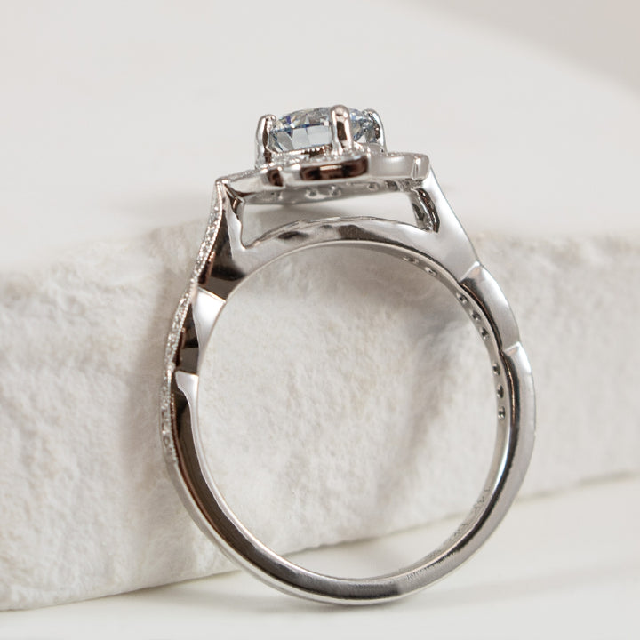 14K White Gold Lab Grown Fancy Blue Diamond Vintag