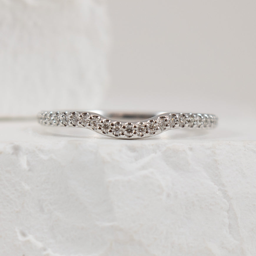 14KW 0.25CT Diamond Curved Contour Band           

14K White Gold Natural Diamond Curved Contour Band

0.20 Total Natural Diamond Weight

Finger Size 6.75
