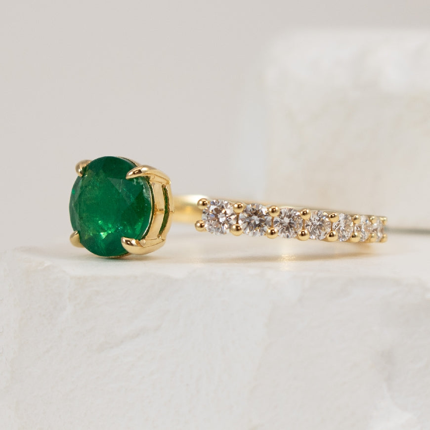 18KY Emerald & Diamond Open Ring