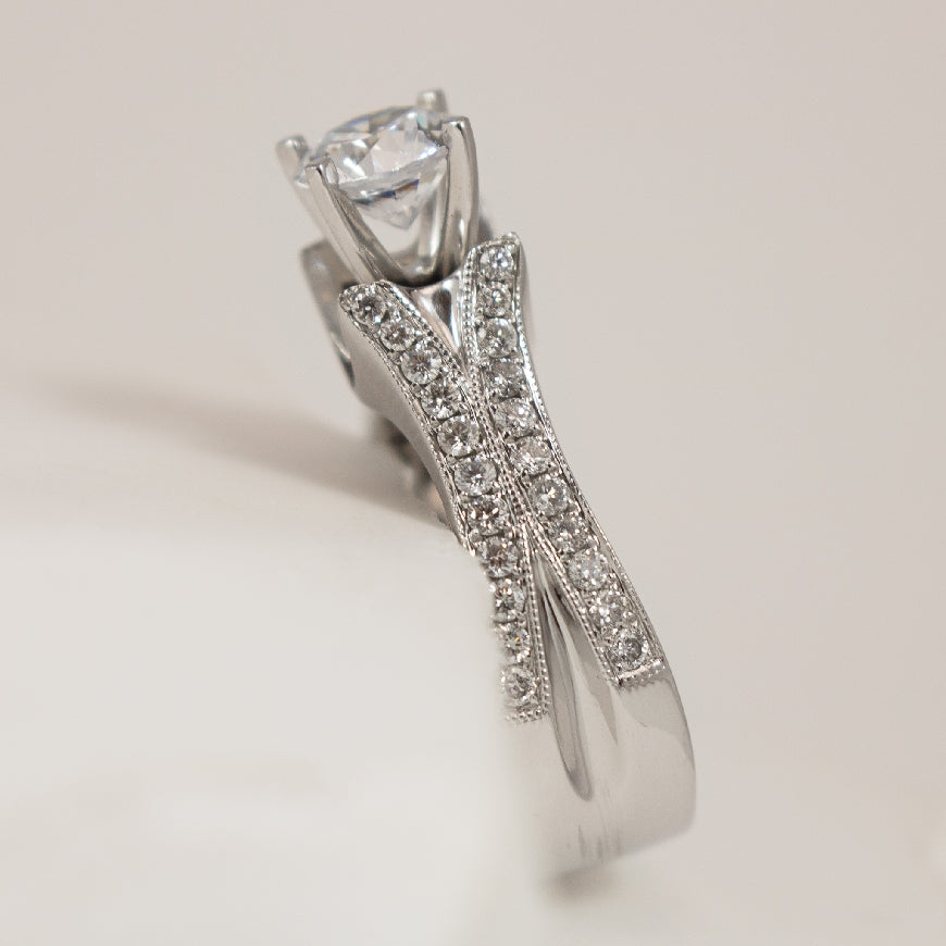 14KW Diamond Accented Ring Setting
