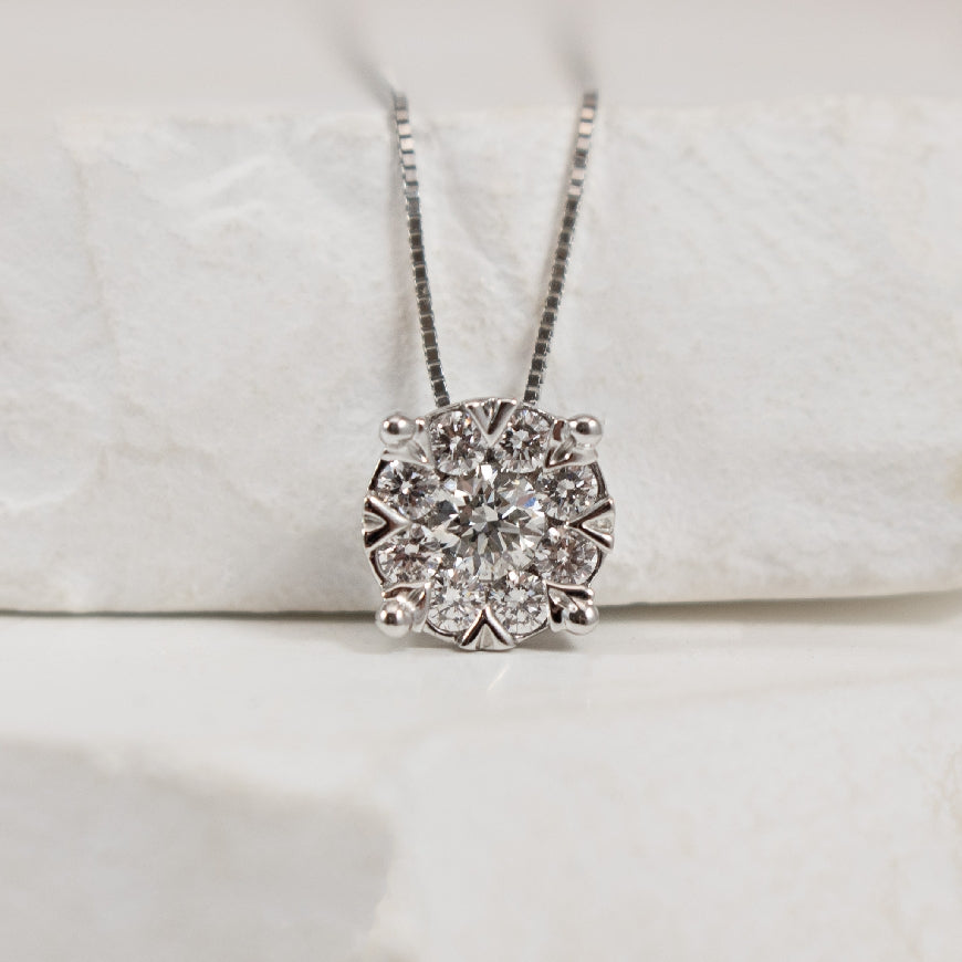 14KW Lovebright Diamond Necklace                  

14K White Gold Lovebright Natural Diamond Necklace 

0.35 (1.00ct Look) Total Natural Diamond Weight SI Clarity, GH Colour 

Chain Length 18'
