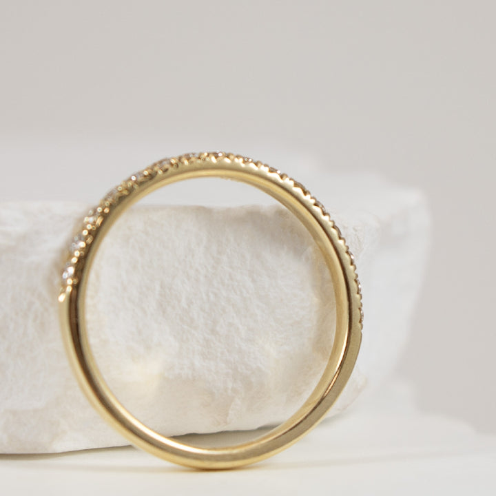 14KY 0.25CT Straight Diamond Band