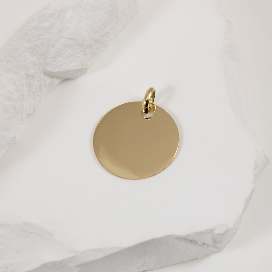 10KY Circle Engravable Pendant                      

10K Yellow Gold Circle Pendant

15mm Diameter

1.30 Grams
