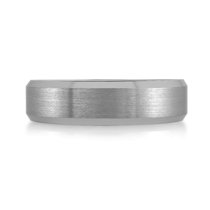 Malo Scratched Tungsten Alternative 6mm Band           

Malo Tungsten Alternative Band

Scratched Center with Polished Edge Finish

Width 6mm

Finger Size 10
