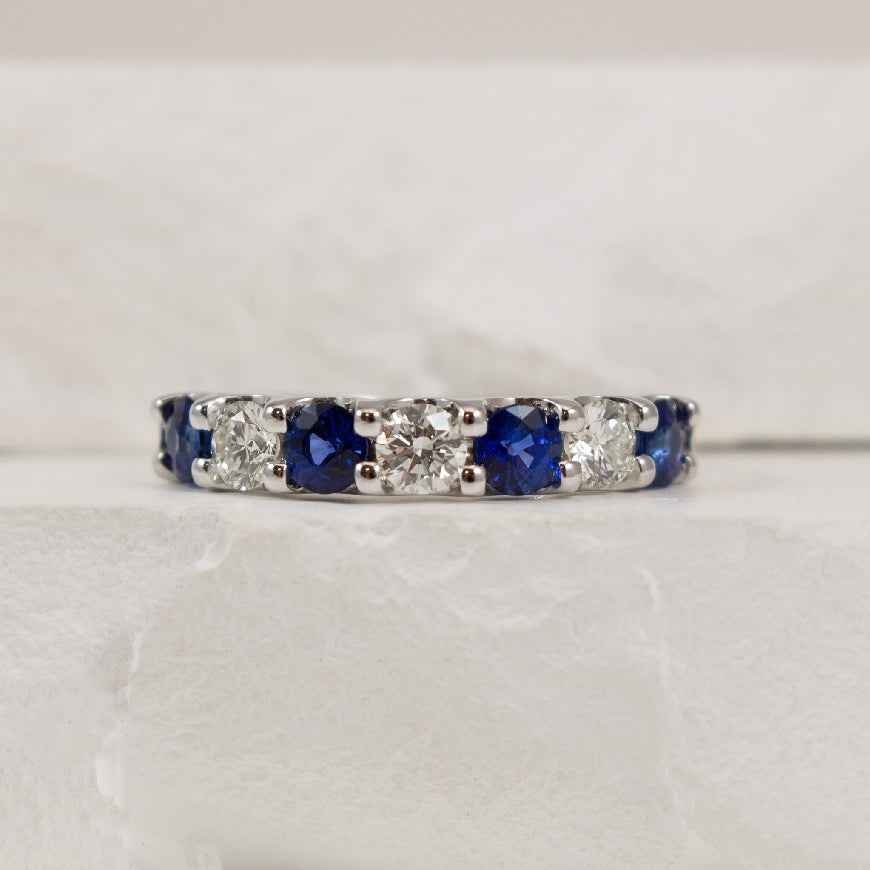 14KW Roman & Jules Sapphire & Diamond Band 

14K White Gold Roman & Jules Alternating Natural Diamond & Sapphire Band

0.43 Carats Round Sapphires 

0.70 Carats Round Brilliant Cut Natural Diamonds of SI1-2 Clarity, G-H Colour 

Size 6.5  

