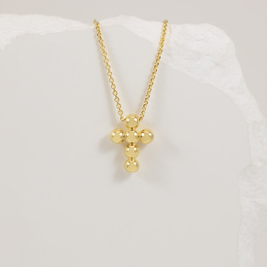 14KY Puffed Beaded Cross Necklace          

14K Yellow Gold Beaded Cross Necklace          

Chain Length 18' (Adjustable) 

2.63 Grams 