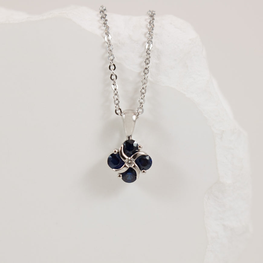 14KW Clover-Shaped Sapphire & Diamond Necklace    

14K White Gold Sapphire & Natural Diamond Necklace

0.44 Total Sapphire Weight 

0.01 Total Natural Diamond Weight VS-SI Clarity, G-H Colour 

Chain Length 


