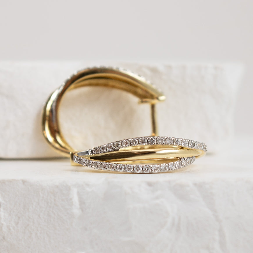 14KY S.Kashi Oval Twist Diamond Hoop Earrings