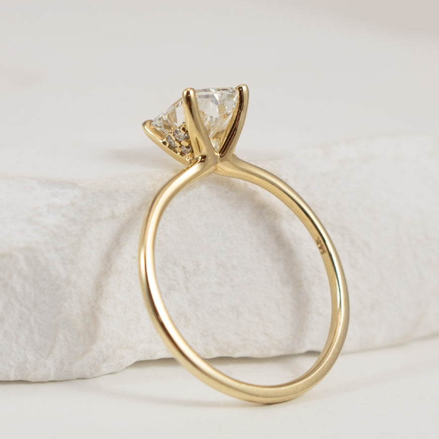 14KY S.Kashi Radiant Cut Diamond Engagement Ring