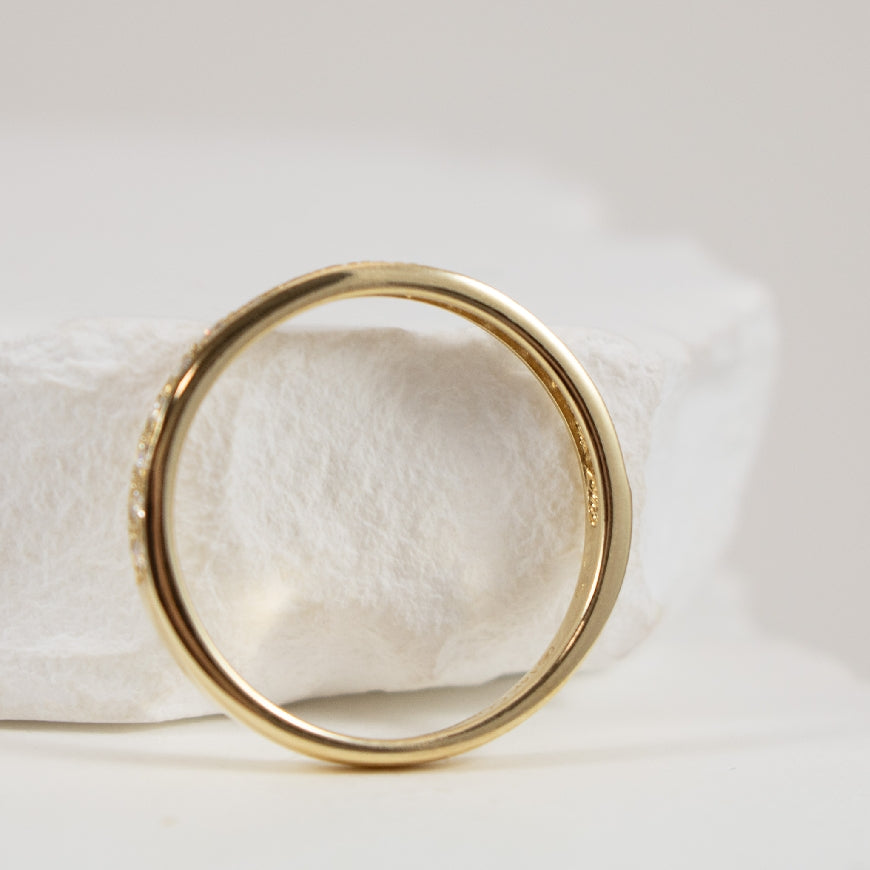 10KY 0.15CT Diamond Bead Set Band