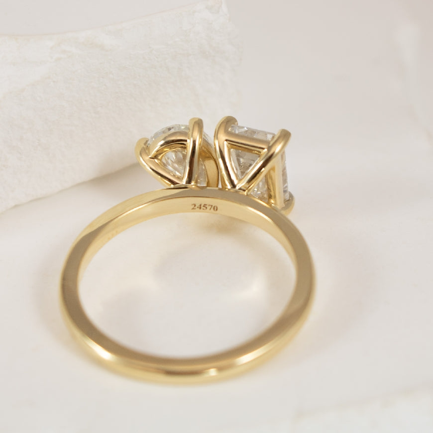 14KY Toi et Moi Pear & Emerald Engagement Ring