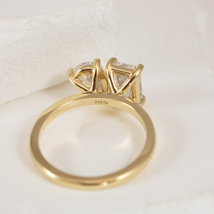 14KY Toi et Moi Pear & Emerald Engagement Ring