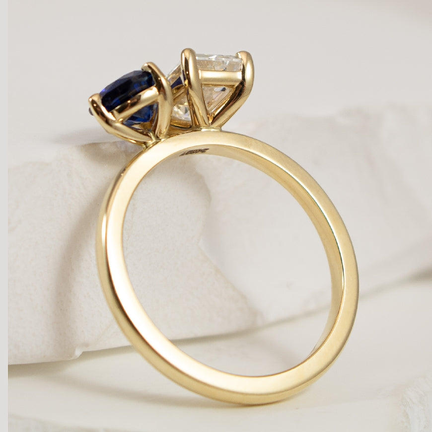 14KY Toi et Moi Sapphire & Diamond Ring