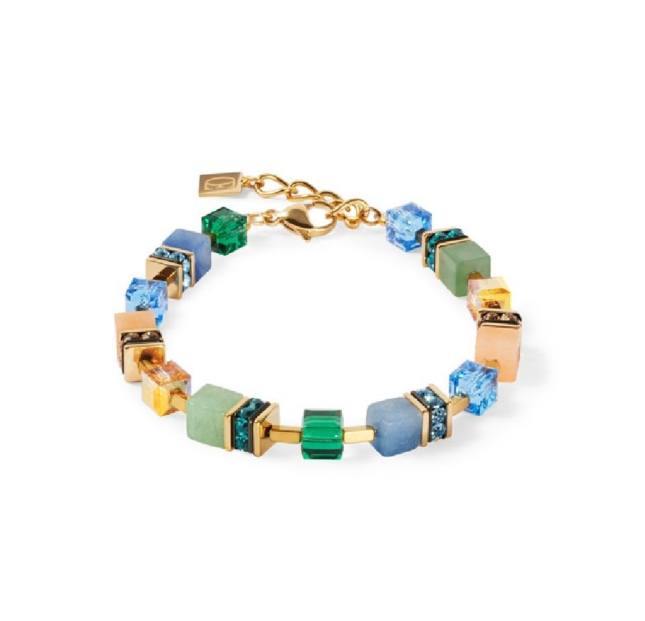 Coeur De Lion Multi Colour Geo Cube Bracelet

Coeur De Lion Green-Blue-Peach Multi Geo Cube Bracelet 

Bracelet Length 7'-8'



