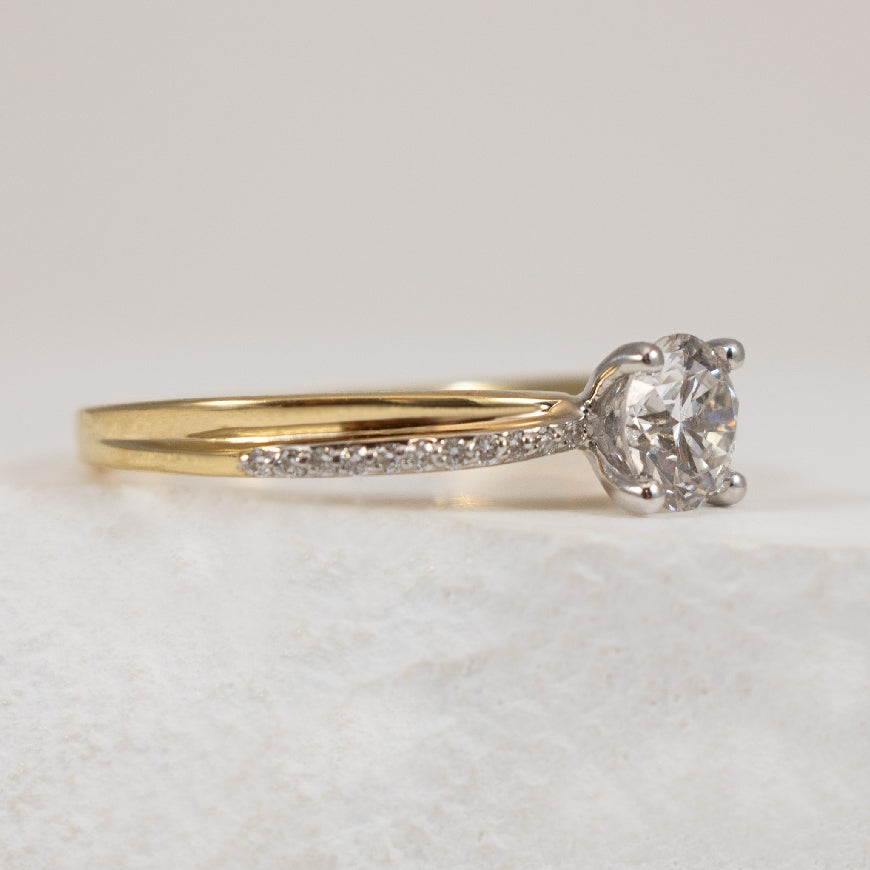 18KY/W Canadian Diamond 0.71CT Engagement Ring